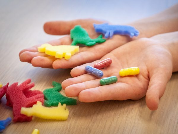 Capsules_2018_real-01 CAPSULE FERMECĂTOARE, JUCĂRII PENTRU BAIE, ANIMALE DI FERMĂ - imagine 4