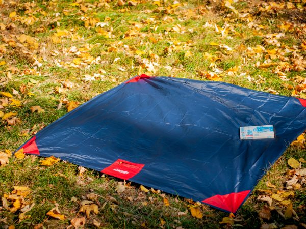 Pătură picnic ultraușoară rezistentă la apă - imagine 4