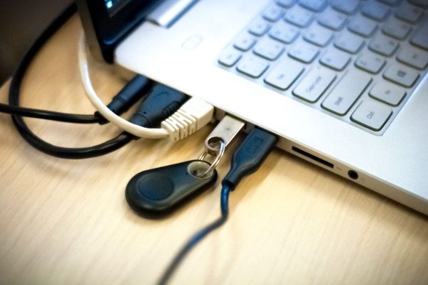 BRELOC SMART - PĂZITOR ŞI CĂUTĂTOR DE LUCRURI CU AJUTORUL TELEFONULUI MOBIL - imagine 8