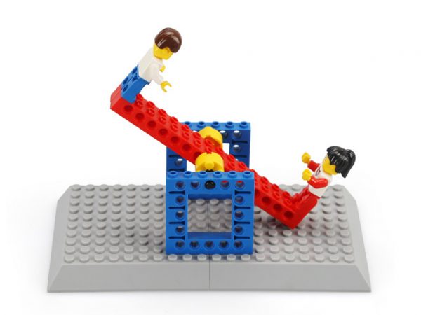 Stavebnice-3v1-Wange---kolotoč,-houpačka,-automatická-závora-5 Set construcții 3in1 Wange - carusel, leagăn, barieră automată - imagine 5