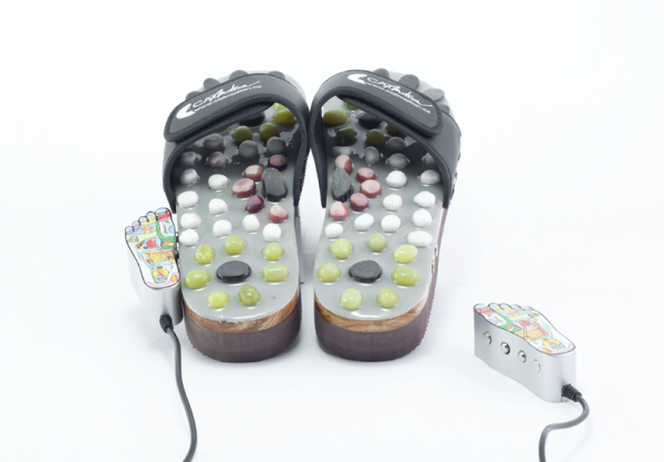 PAPUCI DE CASĂ CU ÎNCĂLZIRE ŞI MASAJ CU PIETRE NATURALE - imagine 15