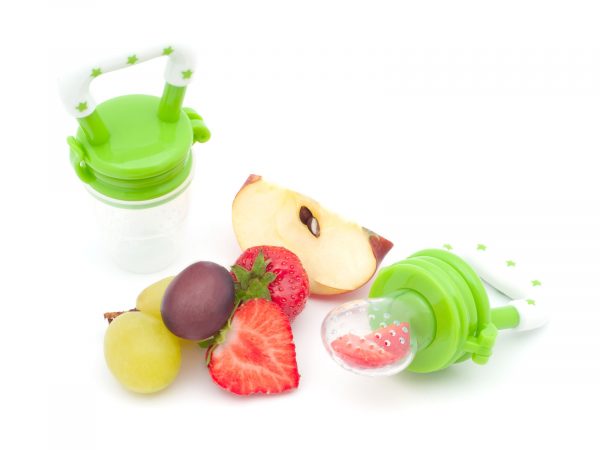 Silikonové-krmítko-pro-děti-01 - kopie (2) Suzetă pentru hrănirea copiilor și inel gingival, verde, set de 2 bucăți - imagine 1